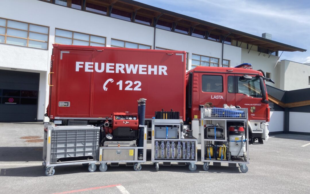 Fahrzeugsegnung LAST Fahrzeug und STROMA (Stromanhänger)