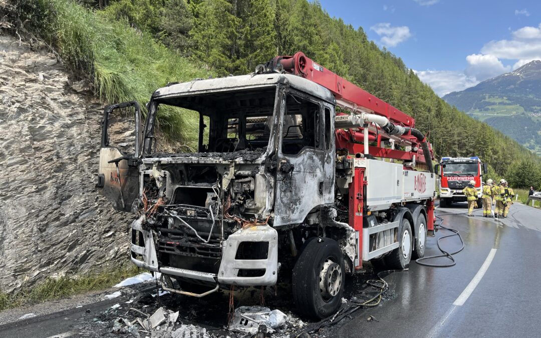 Einsatz 26/23: Brand LKW – L19 Serfauser Straße zwischen Kehre 4 und 5