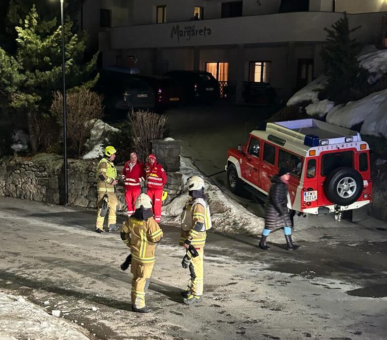 Einsatz 10/24: Brand Kamin Gastronomie