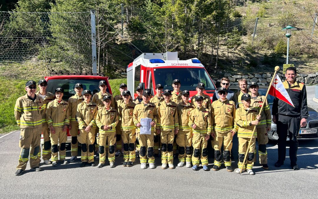 Wissenstest der Feuerwehrjugend in Schnann – neuer Rekord mit 220 Prüflingen