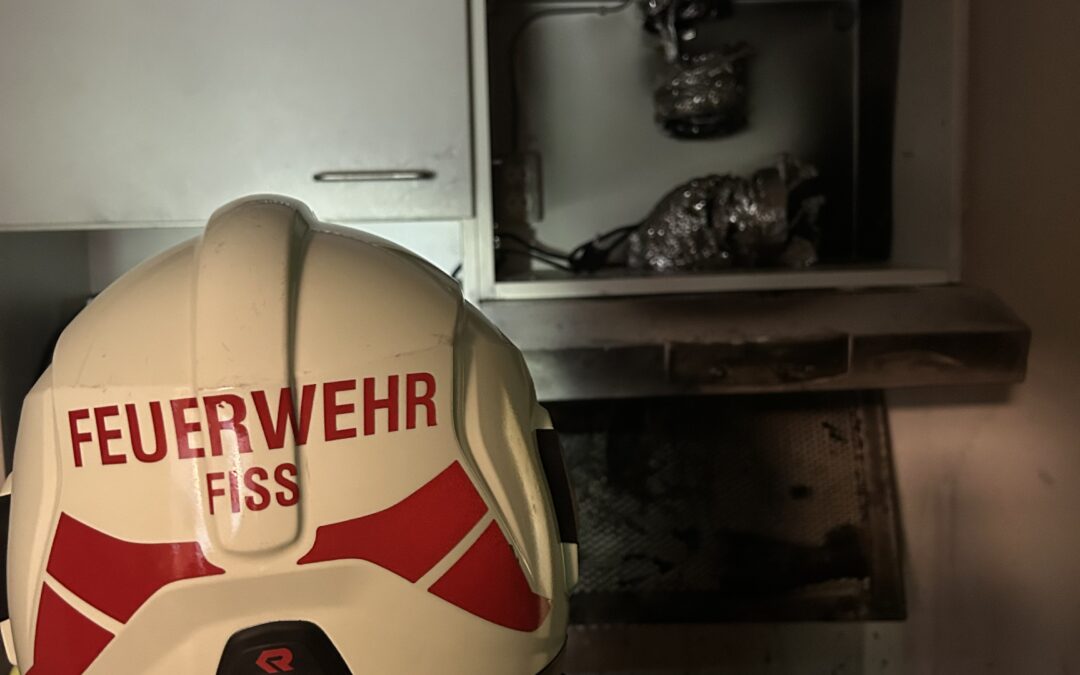 Einsatz 23/25: Brandmeldealarm Mitarbeiterhaus stellte sich als Küchenbrand heraus